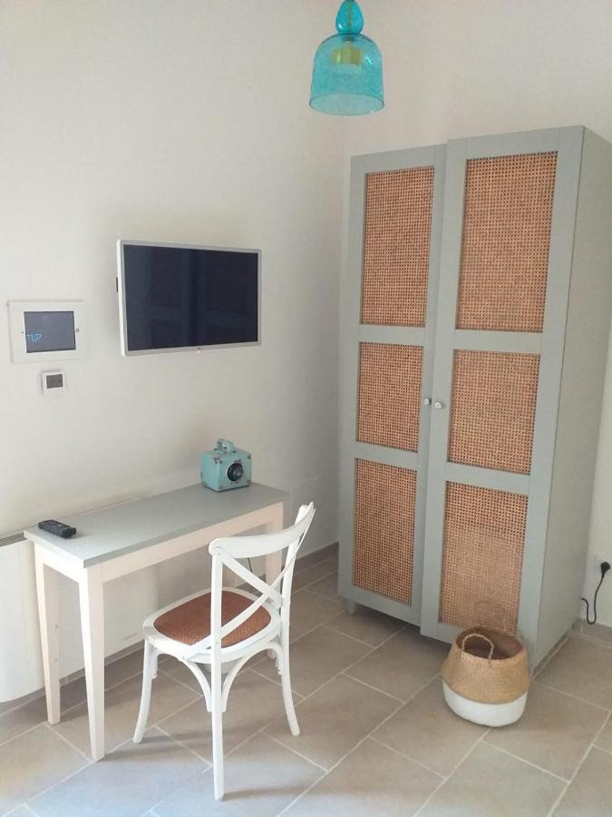 Dimora Assuntina Martano Bed and Breakfast Buitenkant foto