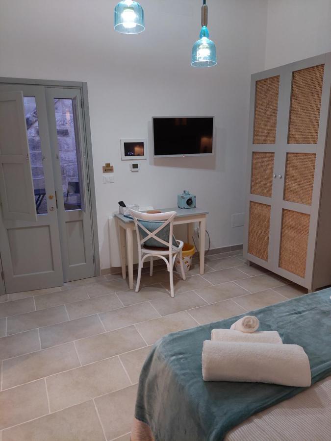 Dimora Assuntina Martano Bed and Breakfast Buitenkant foto