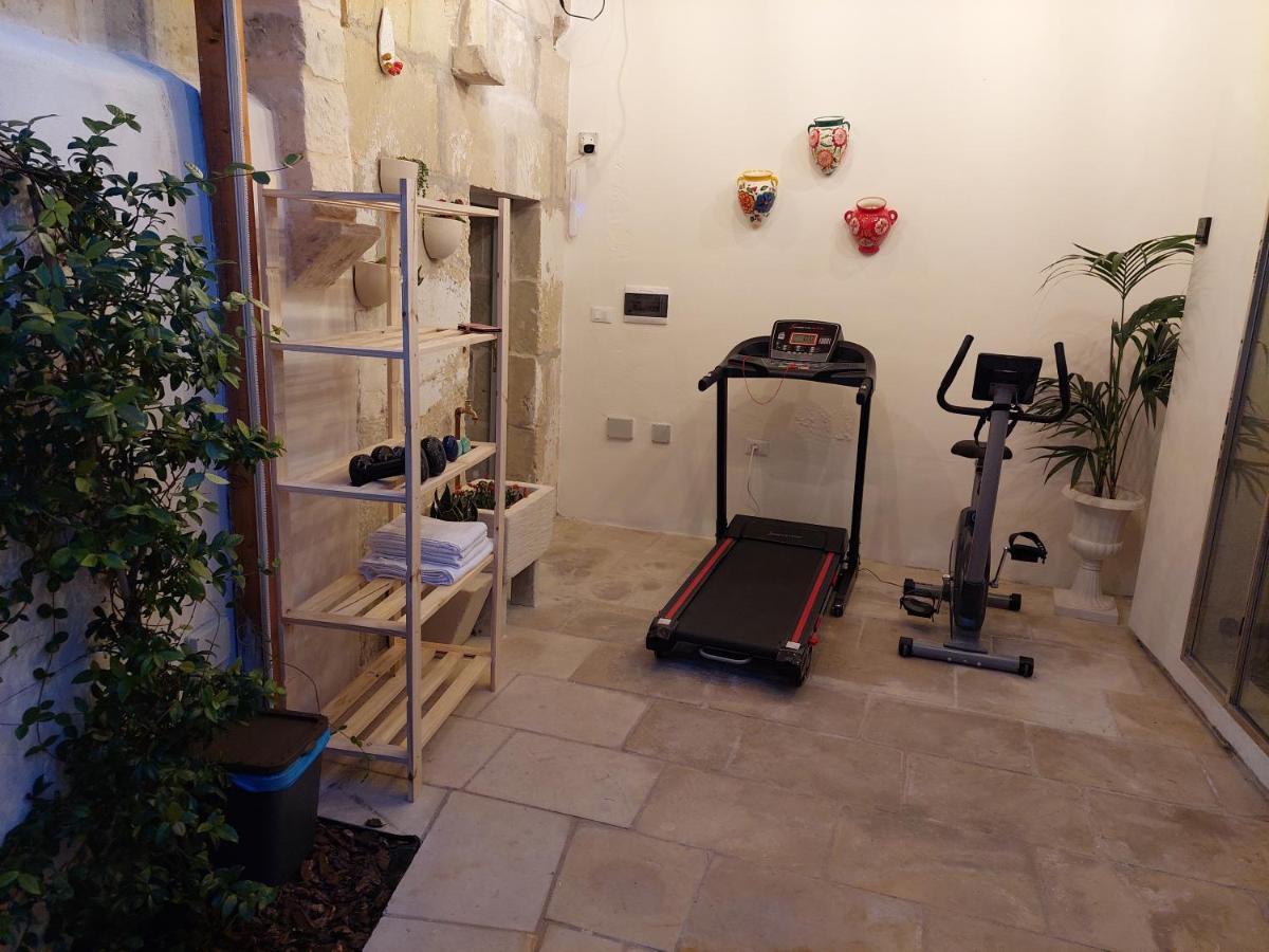 Dimora Assuntina Martano Bed and Breakfast Buitenkant foto