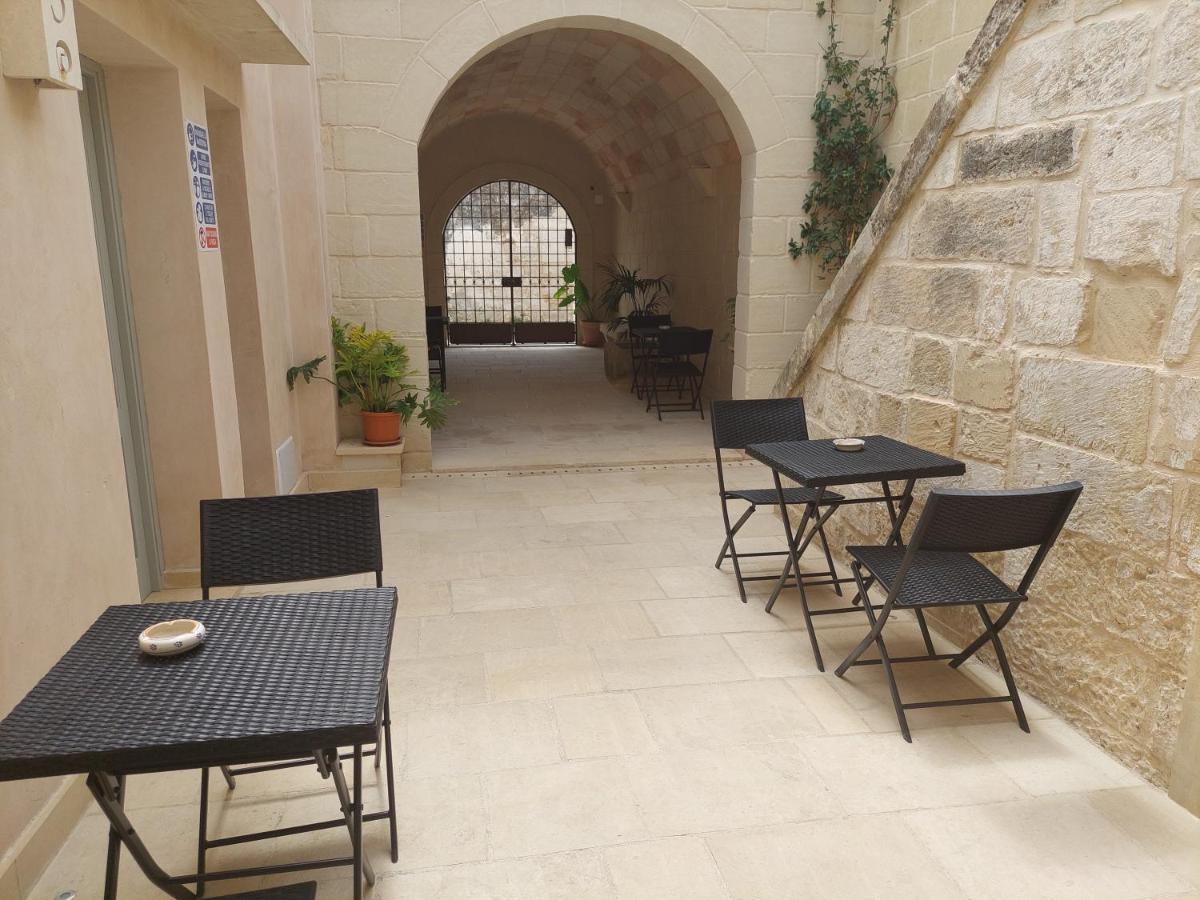 Dimora Assuntina Martano Bed and Breakfast Buitenkant foto