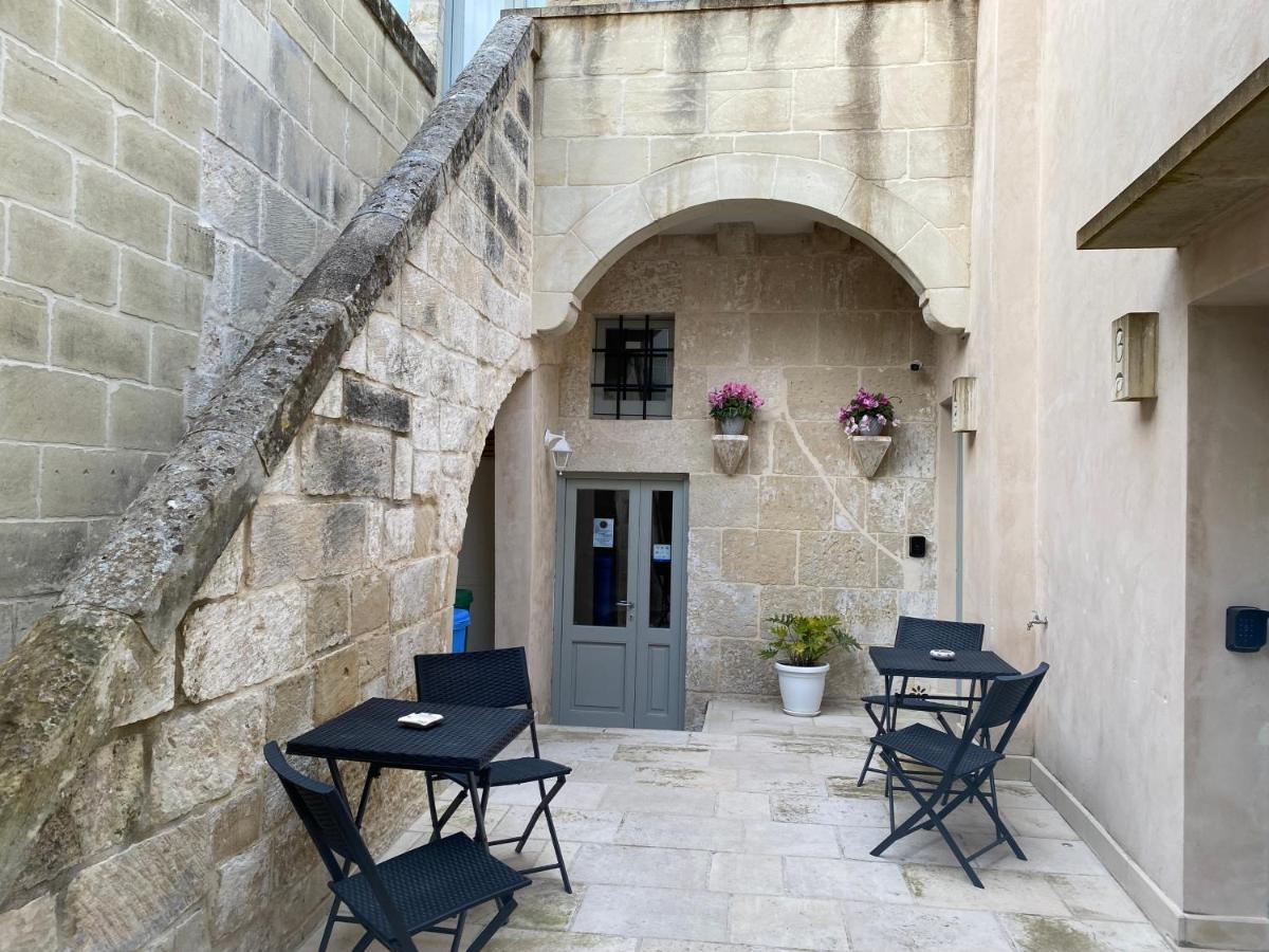 Dimora Assuntina Martano Bed and Breakfast Buitenkant foto
